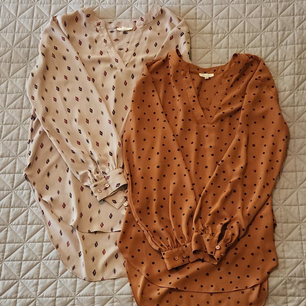 BUNDLE: 2 Medium Maurices Dress Shirts